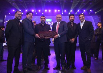 پی ایس ایل تاریخ کی سب سے مہنگی فرنچائز خریدنے والے حمزہ مجید کون؟