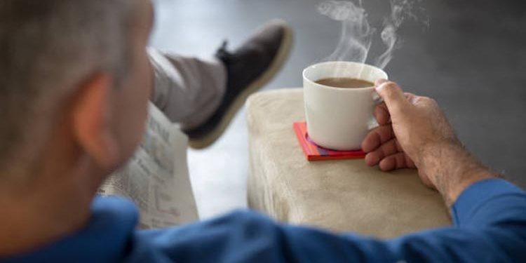 تیز گرم چائے اور کافی پینے سے غذائی نالی کے کینسر کا خطرہ !