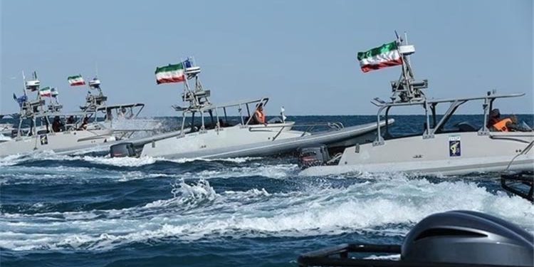 خلیج فارس میں طاقت کا نیا توازن، ایران کا امریکی جہاز روک کر سخت پیغام