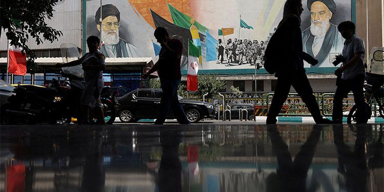 ایران میں اہم سیاستدان گرفتار، امریکہ اور اسرائیل سے روابط کا الزام