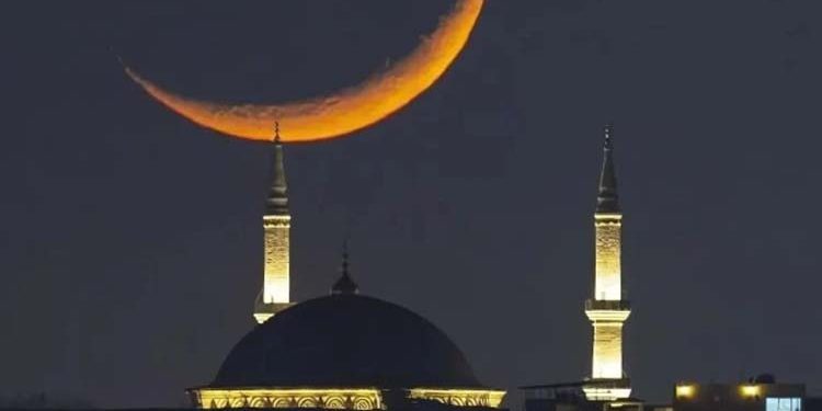 Meeting to sight the Ramadan moon in Saudi Arabia today, Pakistan tomorrow