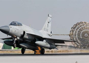 صومالیہ کے جے ایف 17 تھنڈر طیارے خریدنے کیلئے پاکستان سے حتمی مذاکرات