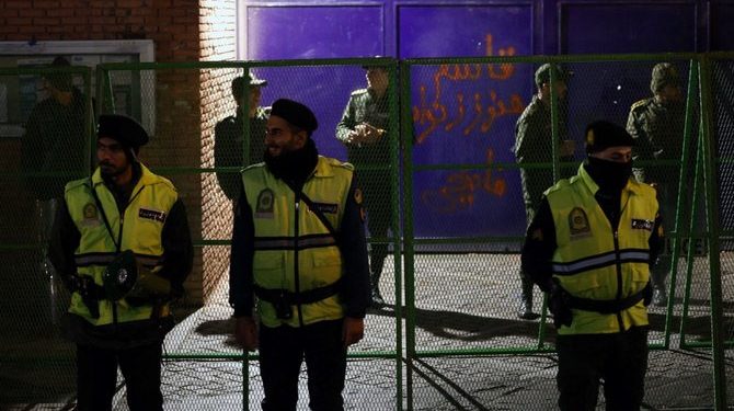 ایران میں امریکا کیلئے جاسوسی کرنے والے 4افراد گرفتار
