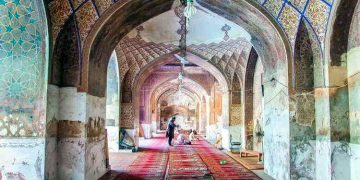 Masti Gate and Begum Shahi Mosque in Lahore