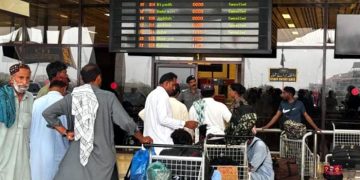 Middle East situation causes trillions of dollars in losses for airlines, 600 Pakistani flights canceled