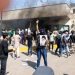 Protesters attempt to enter US Consulate in Karachi, 9 killed in clashes