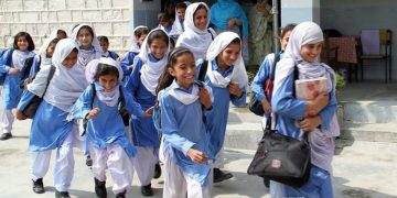 Several proposals, including school holidays, under consideration to overcome energy crisis in Punjab