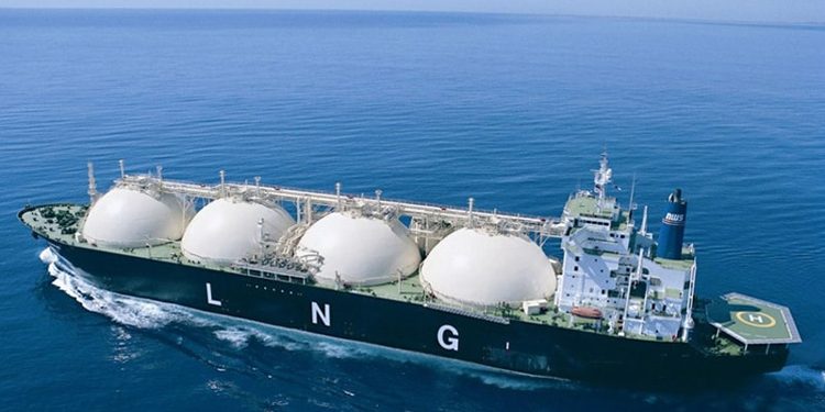 3 LNG cargoes to arrive in Pakistan between April 27 and May 8