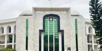 سپر ٹیکس غیر آئینی قرار ،آئینی عدالت کا فیصلہ