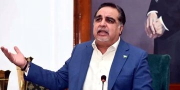 Former Governor Imran Ismail invites Mahmood Maulvi to join Functional League