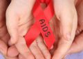 How many children became victims of AIDS in Pakistan in 15 months, report reveals