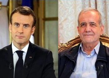 Iranian President's telephone conversation with French counterpart