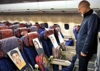 Iranian speaker shares photos of martyred children
