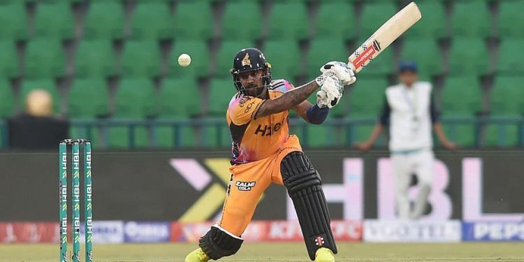 کراچی کنگز کا پشاور زلمی کو 183رنز کا ہدف