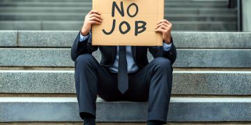 Lockdown on jobs in Punjab, youth worried