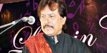 One voice... millions of hearts wounded, the painful journey of Attaullah Esakhelvi