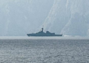 Pakistani Shala Mar passes through the Strait of Hormuz