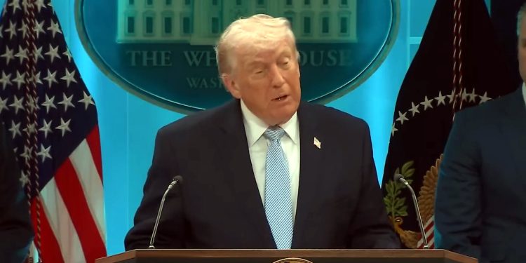 We can destroy Iran in one night and that night could be Tuesday, Trump's big statement (Urdu dubbing)