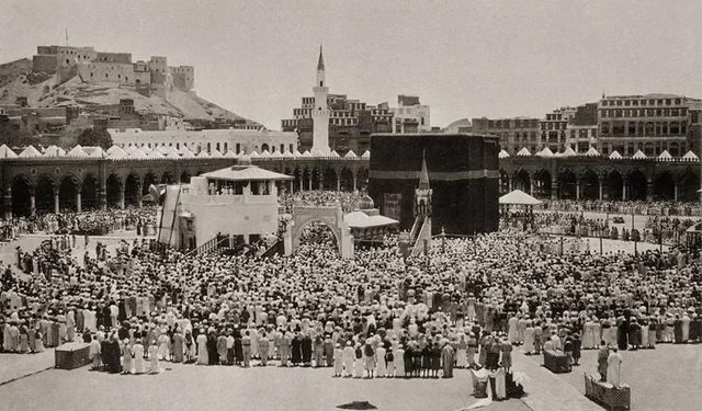 What was Mecca like 1400 years ago History comes alive. A faith-reviving sight!