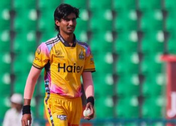 پشاور زلمی کے علی رضا کی ہیٹ ٹرک