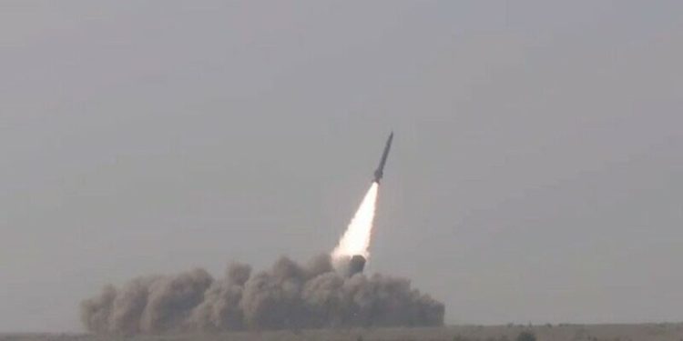 پاکستان  کے فتح 2میزائل سسٹم کی کامیاب لانچنگ