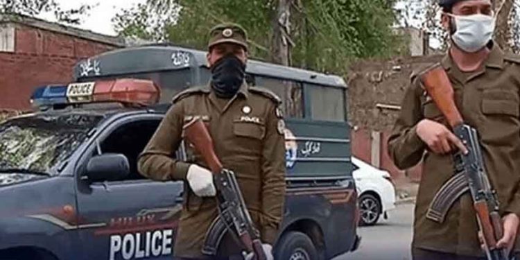 لاہور ،طالبات کی بس پر فائرنگ کا ملزم مقابلے میں مارا گیا