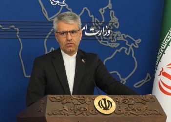 آبنائے ہرمز میں  ناکہ بندی امریکا نے مسلط کی ، ایرانی وزیر خارجہ