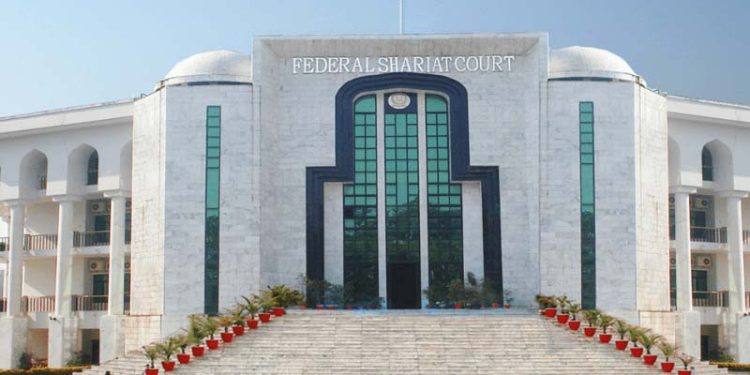 وفاقی شرعی عدالت نے خودکشی کو جرم قرار دیدیا