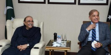 غیرمستند خبروں  کی ترسیل کو روکنا ہر صحافی کا فرض ہے،صدر ،وزیراعظم کا آزادی صحافت کے عالمی دن پر پیغامات