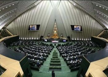 ایرانی پارلیمان جلد آبنائے ہرمز سے متعلق قانون سازی کی منظوری دے گی