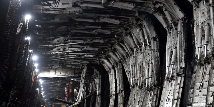 90 killed in coal mine explosion in China