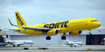 All flights of low-cost US Spirit Airlines canceled due to fuel crisis