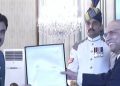 نمایاں خدمات انجام دینے والوں میں اعزازات تقسیم