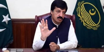 Bangladeshi delegation meets Punjab Governor