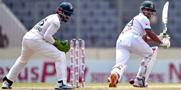 Dhaka Test Pakistan set target of 267 runs to win