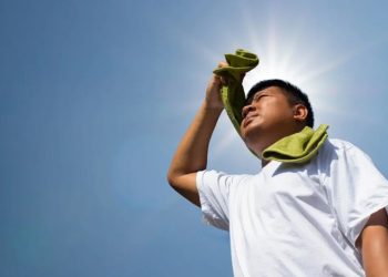 Heatstroke, heatstroke and dehydration dangerous summer hazards