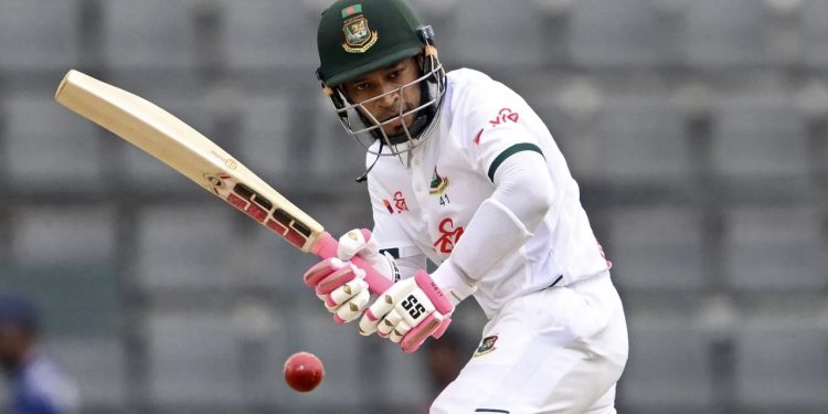 Mushfiqur Rahim's century strengthens Bangladesh's grip on second Test