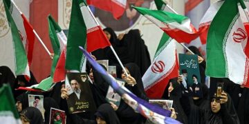 Our finger is on the trigger for the fourth war, says Iranian advisor Mohsen Rezani