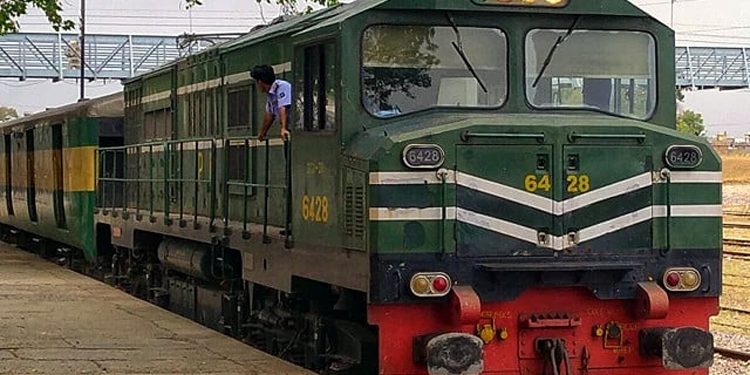 Pakistan Railways decides to introduce modern digital system