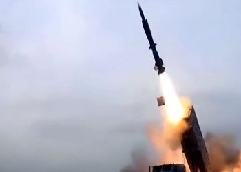 Pakistan shows off Fateh-3 supersonic cruise missile for the first time
