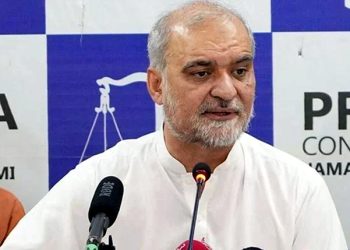 The country is running a contracting system, Hafiz Naeem-ur-Rehman