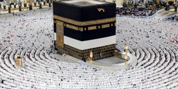 The rituals of Hajj begin, the sounds of Labaik Allahum Labaik, the inspiring scenes in the city of tents, Mina.