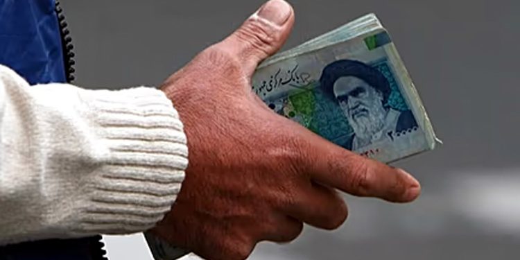 The worst fall in the Iranian currency, should it be bought