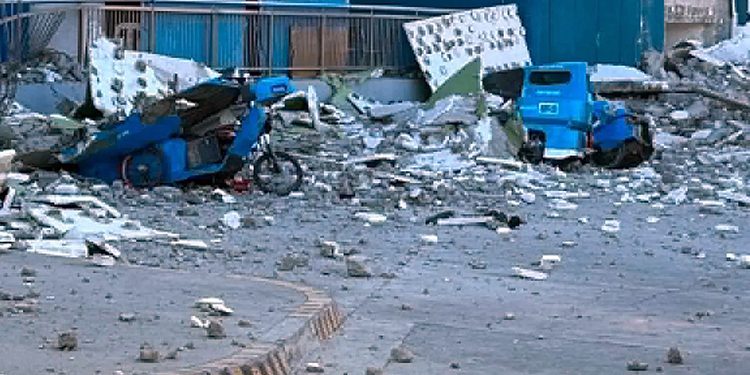 7.8-magnitude earthquake hits Philippine island of Mindanao, killing 5