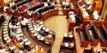 سندھ اسمبلی میں ایم کیو ایم اور پیپلز پارٹی کے ارکان میں تلخ کلامی