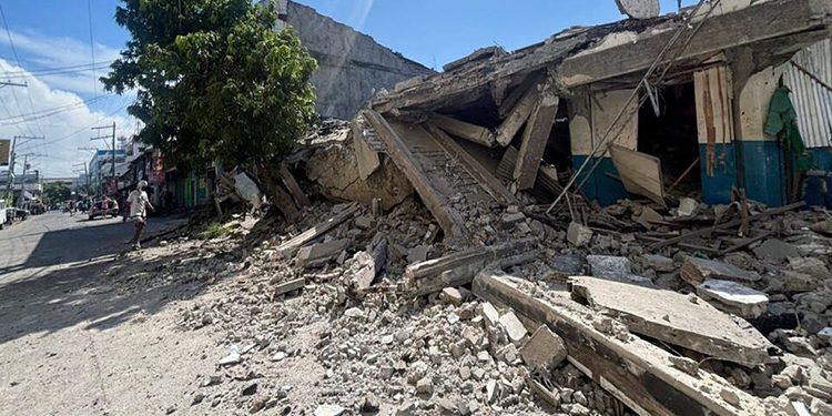 Death toll from deadly earthquake in Philippines rises to 41