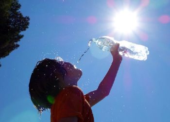 Intense heat in the plains of Punjab and Sindh
