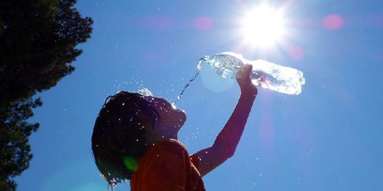 Intense heat in the plains of Punjab and Sindh