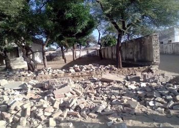 Investigation launched into death of 3 female students after school wall collapses in Umerkot