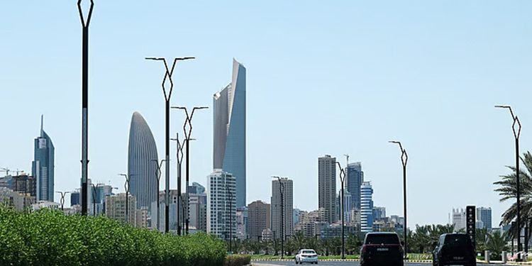 Kuwait restricts domestic worker recruitment to 10 countries